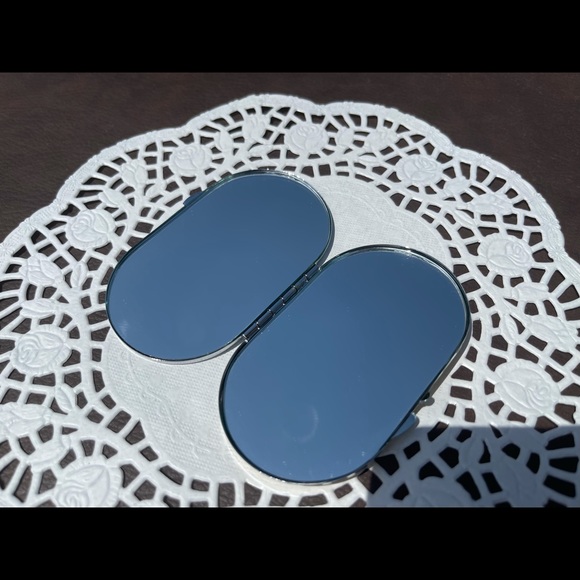 Compact mirror by Papyrus - Picture 4 of 8